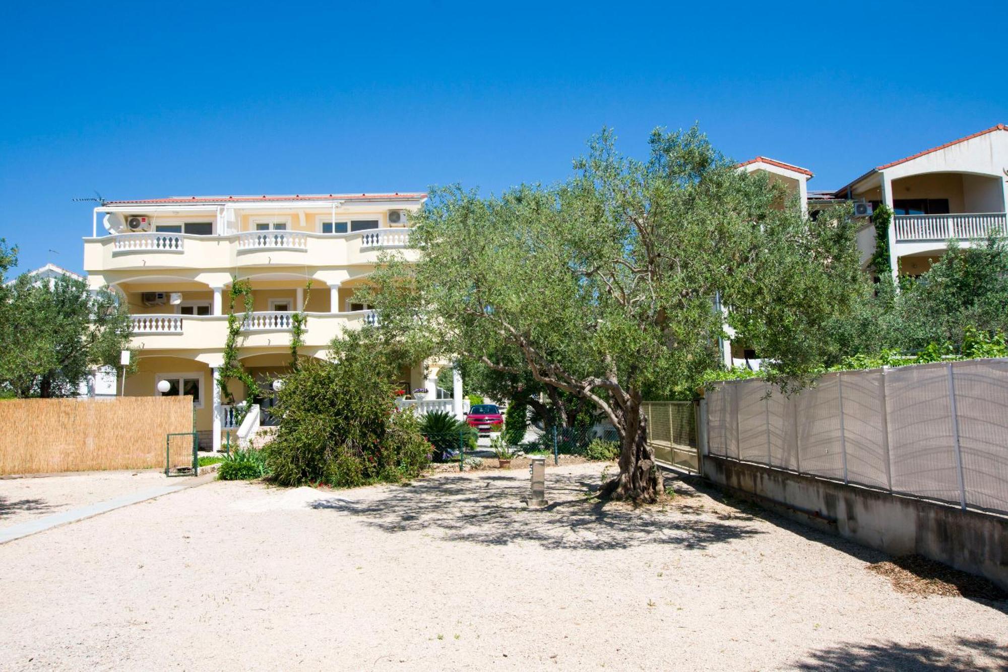 Mobile Home Dandelion Biograd Na Moru Exterior photo